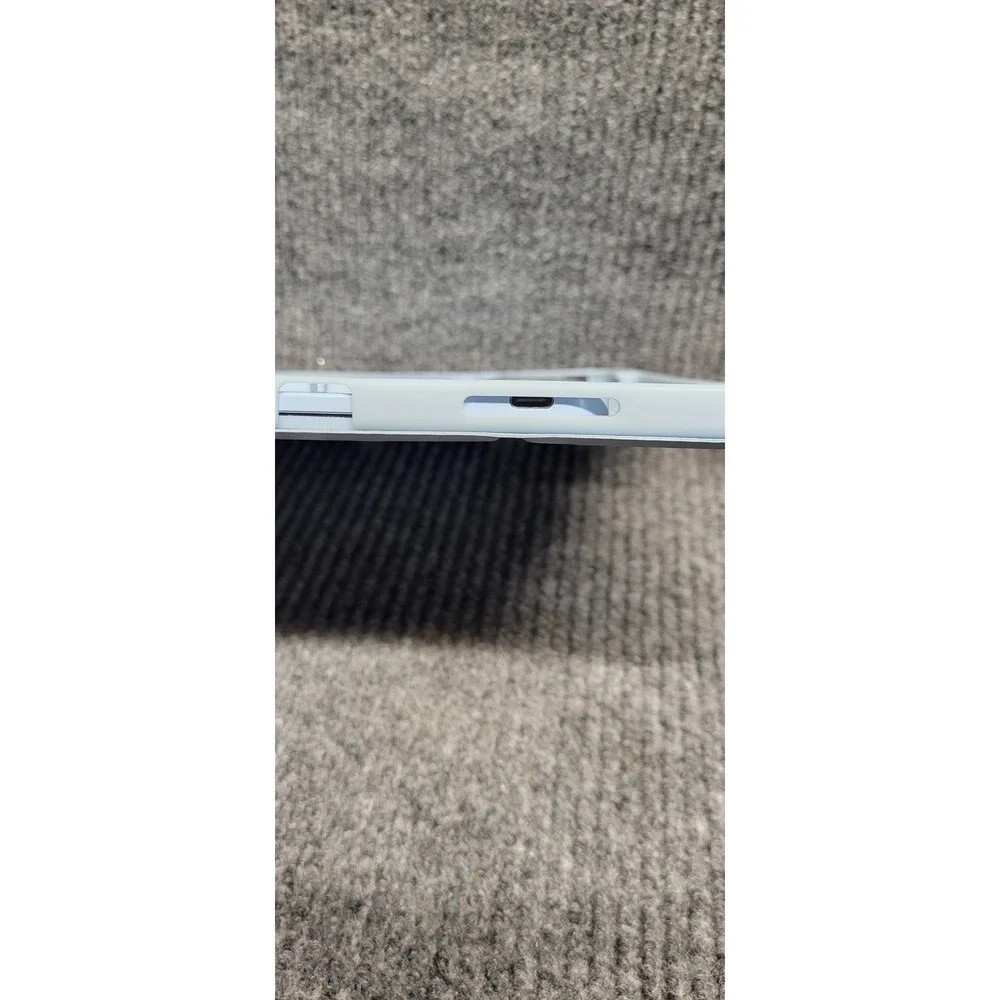 Light‎ Blue Bluetooth Keyboard Tablet Case Folio Cover USB-C Rechargeable
